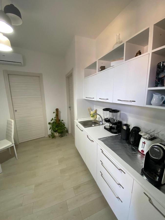 Bed And Breakfast Il Limone San Pasquale Exteriör bild